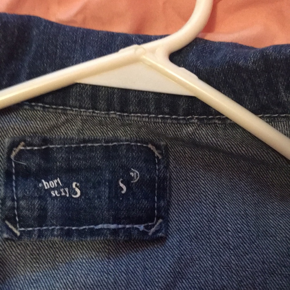 Jean jacket - Picture 3 of 4